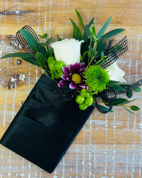 Pocket Square Boutonniere