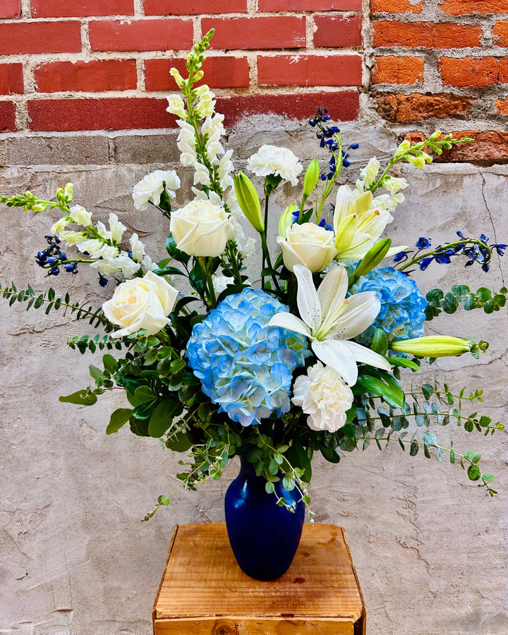Simply Elegant Flower Arrangement