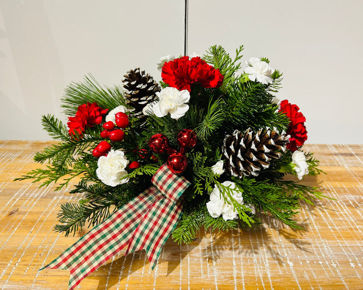 Warm Winter Wishes Centerpiece