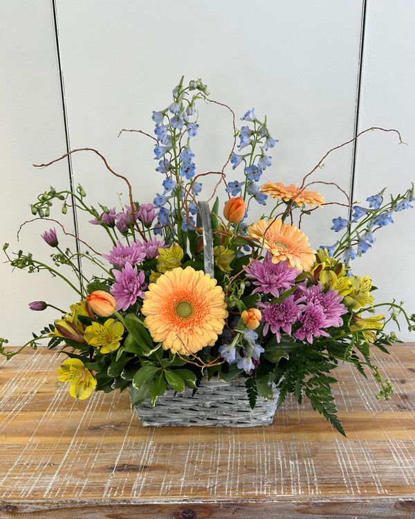 Country Sunshine Flower Basket